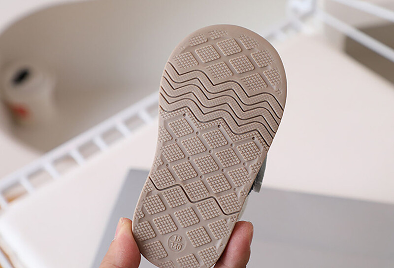 2024. gada modes apavi mazuļiem, PU ādas zīdaiņu sporta apavi meitenēm ar mīkstu zoli Ergonomikas jaundzimušo zēnu sporta apavi First Step