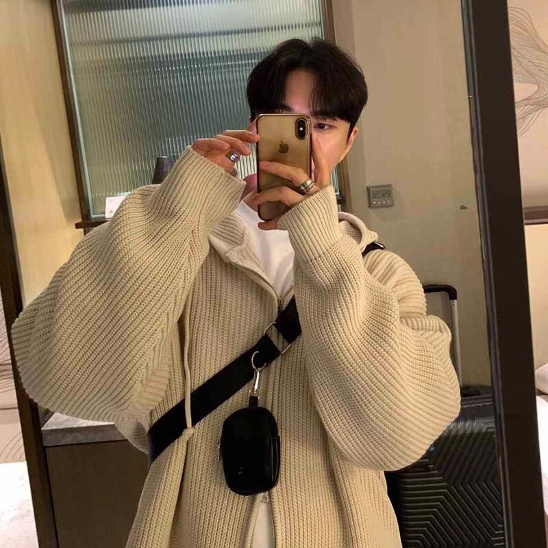 Ziemas apģērbs Vīriešu luksusa trikotāžas ar kapuci ar rāvējslēdzēju jaciņa Džemperis ar garām piedurknēm vienkrāsains kapucis Korejiešu populārs trikotāža