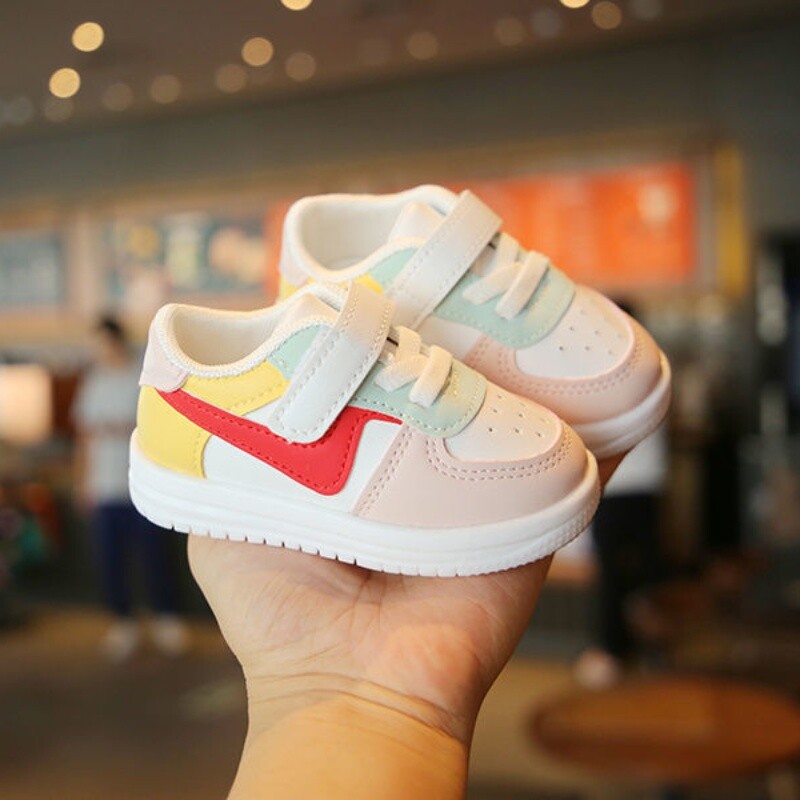 Zīdaiņu apavi jaundzimušajiem zīdaiņiem, gadījuma, plakani, apaļi purngali, stilīgi zēni, meitenes, kokvilnas zole, PU ādas kedas, pirmie staigātāji, sporta