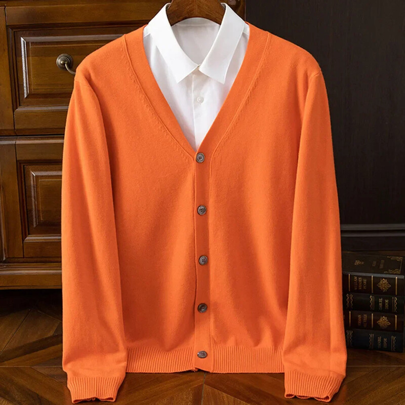Modes vīriešu klasisks vienkrāsains trikotāžas V veida kakla izgriezuma džemperis Mīksts Baggy Augstākās klases jakas Džemperi Mētelis Vīriešu apģērbs
