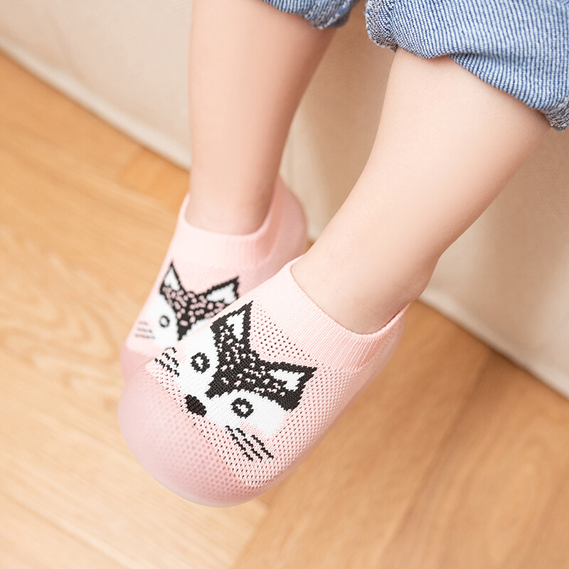 Pavasara rudens jauks mazuļu pirmais staigātājs elpojošs tīklveida mazuļu apavi ar mīkstu apakšu multfilmu dzīvnieki, uzvelkami ikdienas kedas