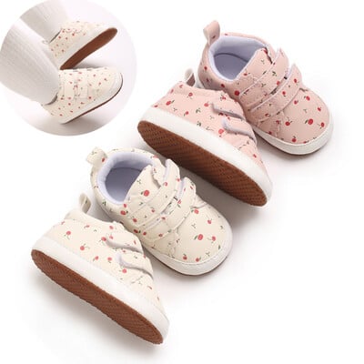 0-18M Бебешки платнени класически спортни обувки Новородено момиче Sweet Cherry Color Blocking First Walkers Shoes Infant Antislip Baby Shoes