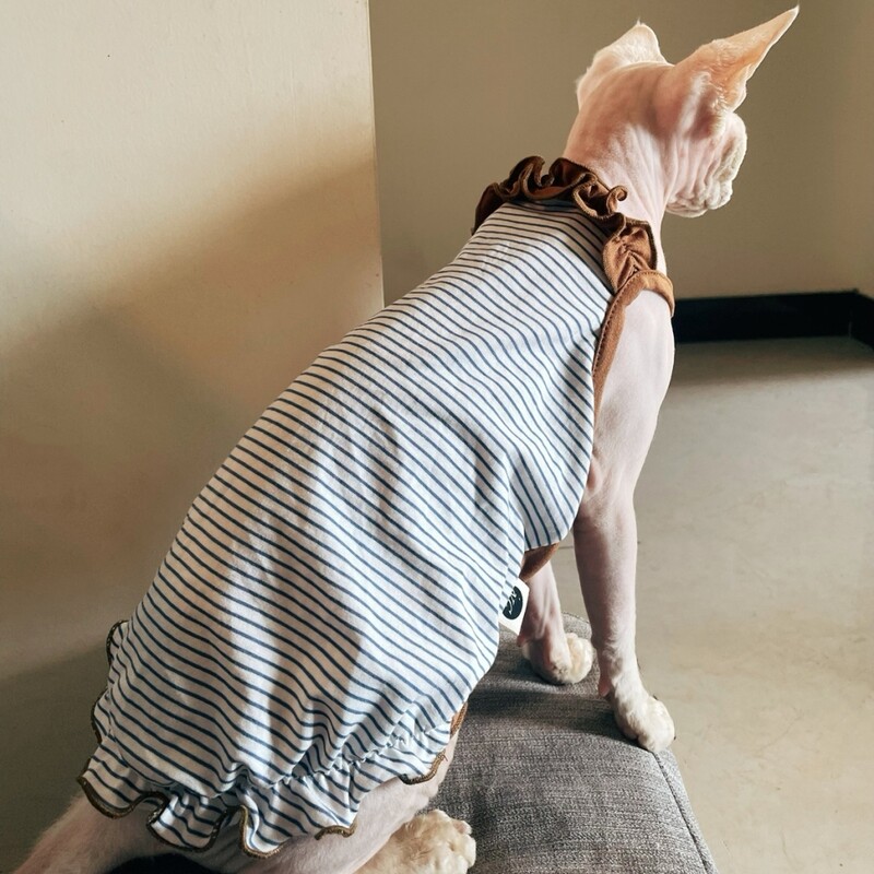 Slatka suknja s cvjetnim ovratnikom za mačku bez dlake Ljetna pamučna haljina s razgoljenim rukavima za mačku sfinks Kaki majica kratkih rukava za mačiće Pse u proljeće