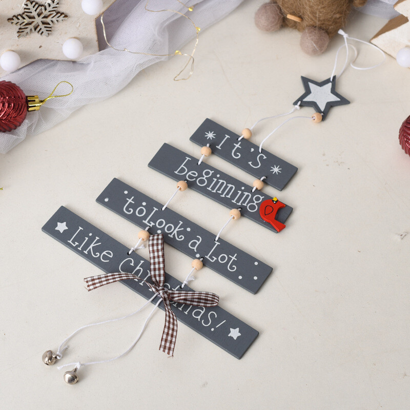 2022. gada koka Ziemassvētku durvju piekaramie rotājumi pie sienas Ziemassvētku rotājumi Ziemassvētku dekori mājas durvju kuloniem, pārnēsājami koka pakaramie