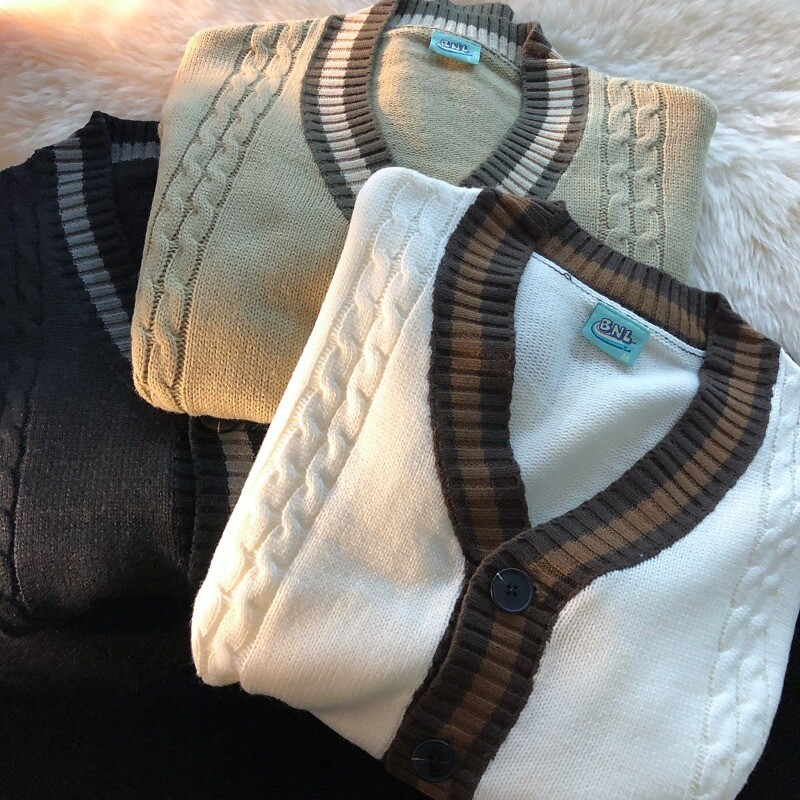 Pánske trendy kontrastné farby japonský štýl vintage jednoradové pletené kardigany pre mládež Y2K ležérne streetwear nadrozmerné svetre