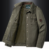 Bomber jakna Muške ležerne uske bejzbol muške jakne Nove jesenske modne visokokvalitetne muške jakne 2024. Muške jednobojne