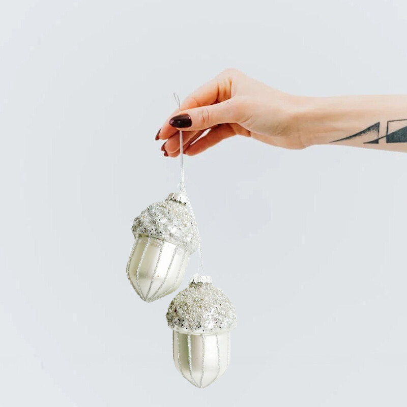 Sudraba dekoratīvās ozolzīles Ziemassvētku kulons ozolzīles stikls Ziemassvētku eglīšu rotājumi Jaunā gada mājas 2024