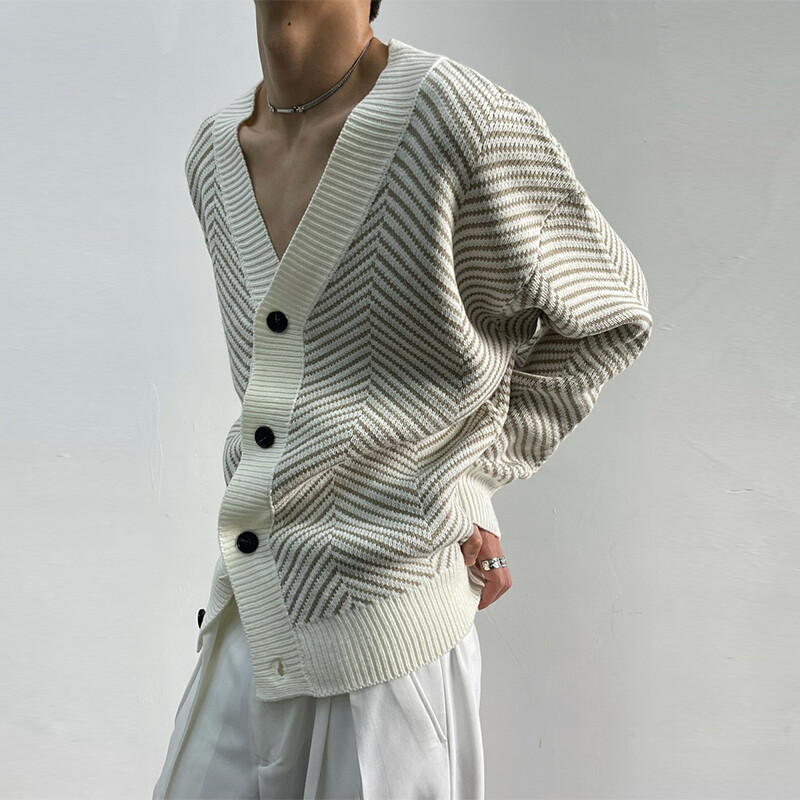 Rudens vīriešu luksusa trikotāžas, apdrukātas pogas jaciņa džemperis ar garām piedurknēm ikdienas ielas apģērbs brīvs, stilīgs brīvā laika trikotāža