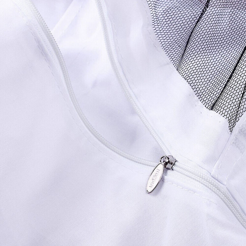 1 gab. Biškopības aizsargapģērbs, elpojošs plīvurs, viegli noņemams Biškopja kleita ar cepures komplektu.