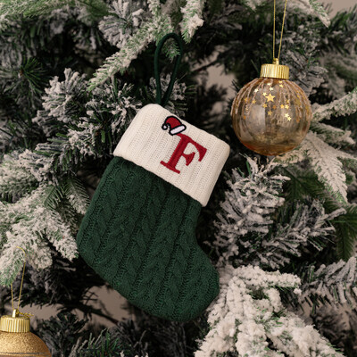 Ciorapi de Craciun Fulg de zapada verde Saci cadou tricotate moi Pandantiv pentru decoratiuni festive de sarbatori Decor semineu rosu 26 litere