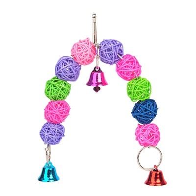 1 ΤΕΜ. Παιχνίδι παπαγάλου κουδουνιού Πολύχρωμο ξύλινο σετ παιχνιδιών πουλιών Κλουβί παπαγάλου δημιουργικά παιχνίδια κούνιας Πολύχρωμα πουλιά που μασούν κρεμασμένα καμπάνα