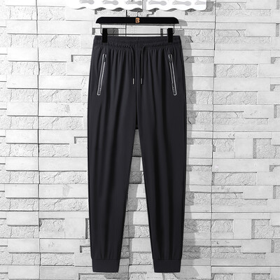 Naujos vasarinės „Ice Silk“ elastinės kelnės vyrams, plonos, patogios, laisvos, madingos lauko sportui, fitneso bėgimui ir laisvalaikiui.