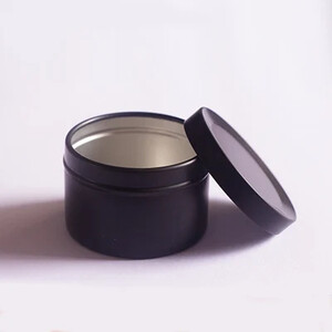 50 ml-es bádogdobozok keksz süti fém tároló doboz ajakbalzsamhoz krém gyertyatartók teásdobozok karácsonyi ajándék esküvői cukorka dobozok