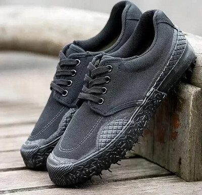 Pantofi pentru bărbați Pantofi pentru bărbați Pantofi cu șireturi Pantofi de lucru cu talpă din cauciuc Pânză anti-alunecare Pantofi de grădină de lucru Zapatillas Hombre Pantofi pentru bărbați