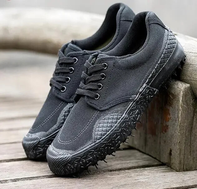 Pantofi pentru bărbați Pantofi pentru bărbați Pantofi cu șireturi Pantofi de lucru cu talpă din cauciuc Pânză anti-alunecare Pantofi de grădină de lucru Zapatillas Hombre Pantofi pentru bărbați