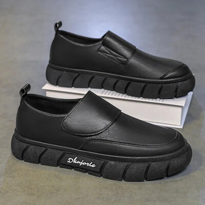 Φθινοπωρινά νέα ανδρικά φλατ δερμάτινα παπούτσια Casual Fashion Slip on Walking παπούτσια για άντρες Υπαίθρια παπούτσια με πλατφόρμα με στρογγυλά δάχτυλα Ανδρικά αθλητικά παπούτσια