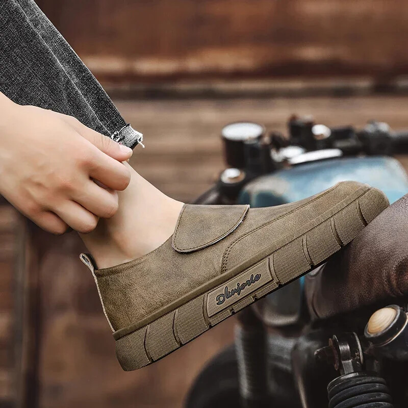 Φθινοπωρινά νέα ανδρικά φλατ δερμάτινα παπούτσια Casual Fashion Slip on Walking παπούτσια για άντρες Υπαίθρια παπούτσια με πλατφόρμα με στρογγυλά δάχτυλα Ανδρικά αθλητικά παπούτσια