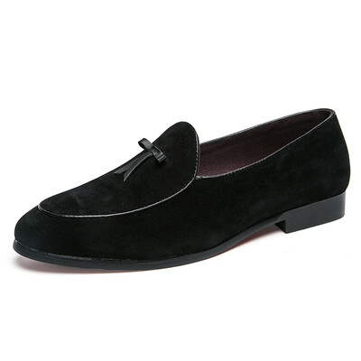 Loafers men Κορεάτικη εκδοχή της τάσης βρετανικά ανδρικά παπούτσια με κρόσσια σουέτ παπούτσια με γυαλόχαρτο και slip-on μικρά δερμάτινα παπούτσια