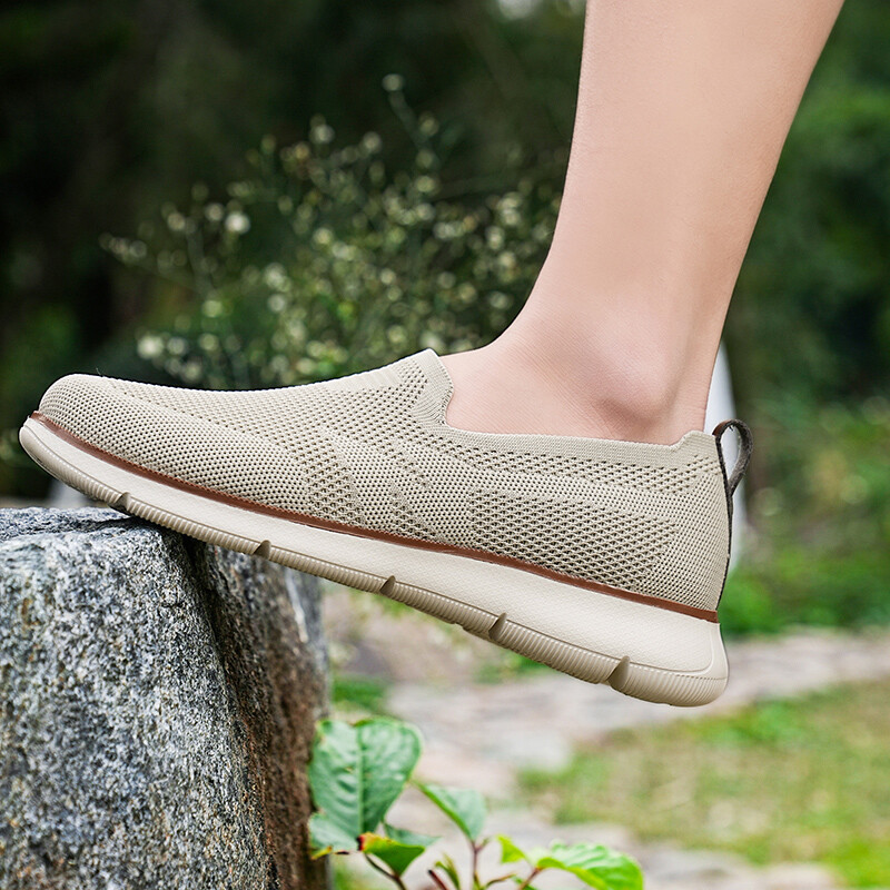 2024. gada jauni vīriešu sieta ikdienas apavi Modes, vieglas, elpojošas, mīkstas zoles apavi vasaras brīvdabas sportam fitnesa kedas liela izmēra
