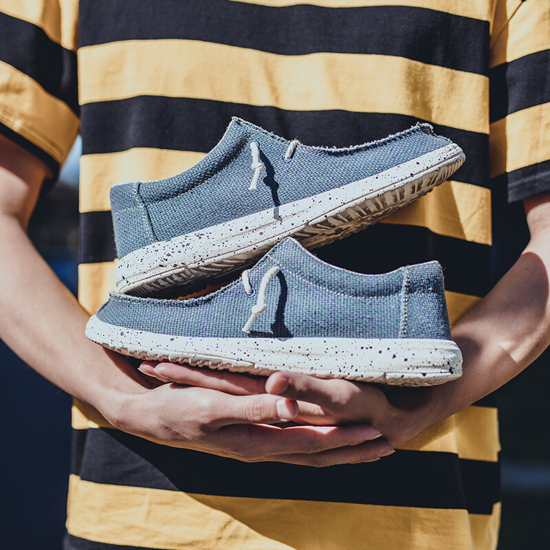 Vasaras vīriešu audekla apavi džinsa kedas vīriešu audekla apavi elpojoši mokasīni vulkanizēti apavi Vīriešu kedas apavi liela izmēra
