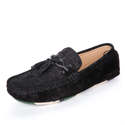 Hot Sale Επώνυμα ανδρικά Loafers Γνήσιο δέρμα Suede Ανδρικά παπούτσια Casual Μοκασίνια Slip on Boat Shoes Fashion Tassel Driving Flats
