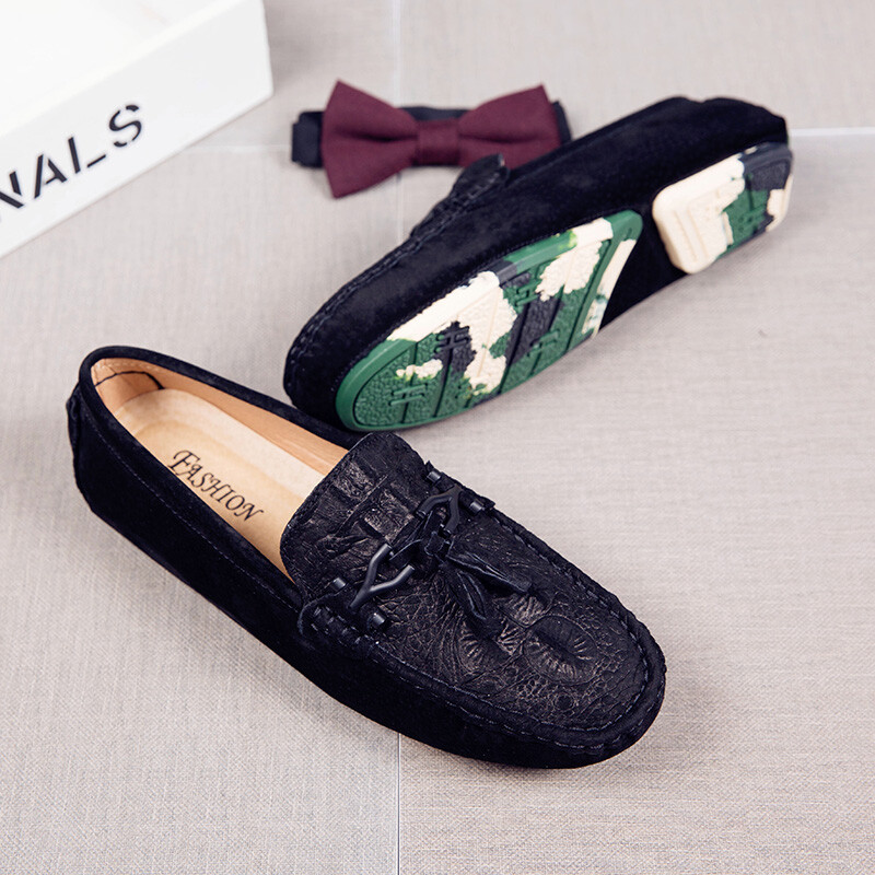 Hot Sale Επώνυμα ανδρικά Loafers Γνήσιο δέρμα Suede Ανδρικά παπούτσια Casual Μοκασίνια Slip on Boat Shoes Fashion Tassel Driving Flats