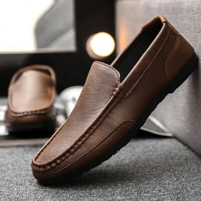 Pantofi din piele pentru bărbați Pantofi casual pentru bărbați Mocasini cu vârful rotund Reducere de vară Încălțăminte Ofertă de transport gratuit Moda de înaltă calitate Pu