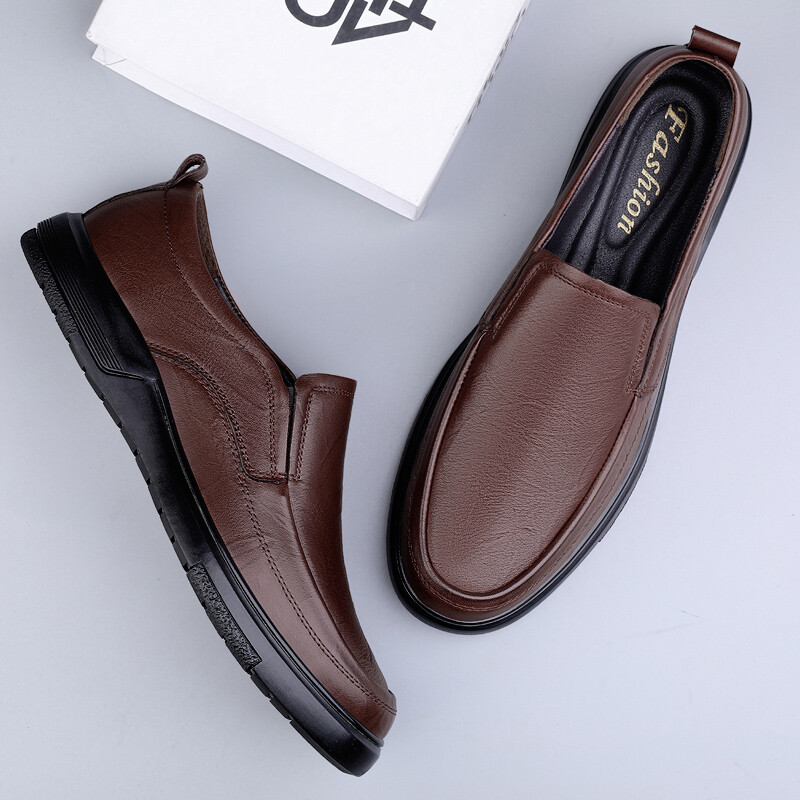 Γνήσιο δέρμα ανδρικά παπούτσια Χειροποίητα ανδρικά loafers slip on business casual παπούτσια Κλασικά μαλακά δερμάτινα παπούτσια Drive Άνετα ανδρικά flats