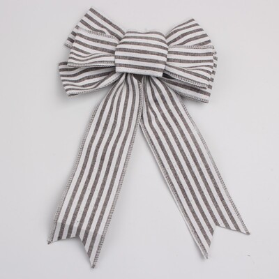 Ziemassvētku bantīte Ziemassvētku eglītes rotājumi Jaungada vakara rotājumi Ziemassvētku balle Lente banti Lina bantītes koka kulons