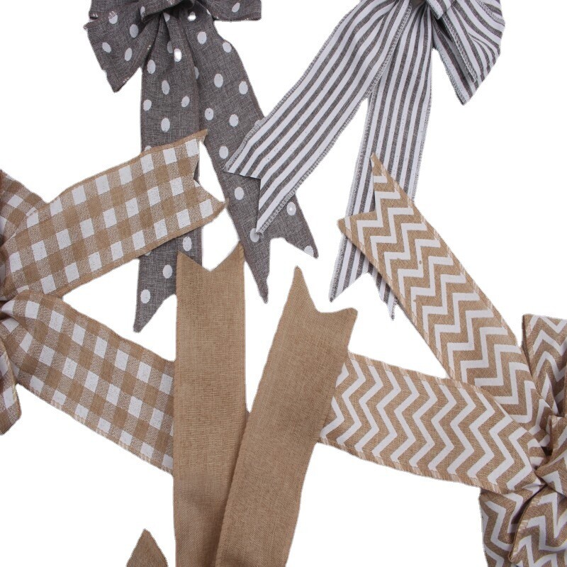 Ziemassvētku bantīte Ziemassvētku eglītes rotājumi Jaungada vakara rotājumi Ziemassvētku balle Lente banti Lina bantītes koka kulons