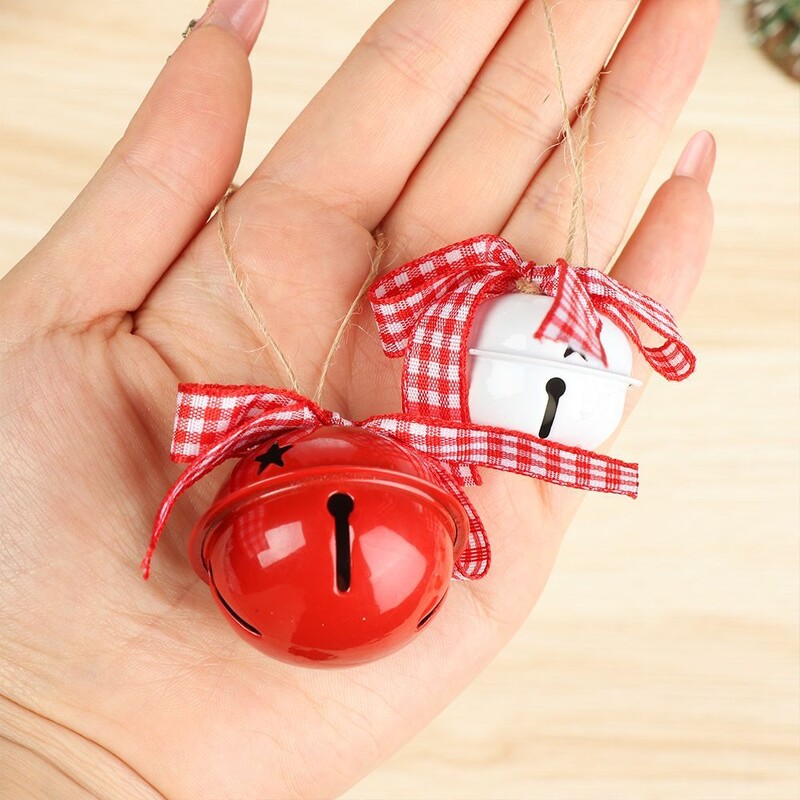 6 bucăți 4 cm Festival Artizanat Metal Decor drăguț agățat Jingle Bells Decorațiuni pentru brad de clopoțel de Crăciun
