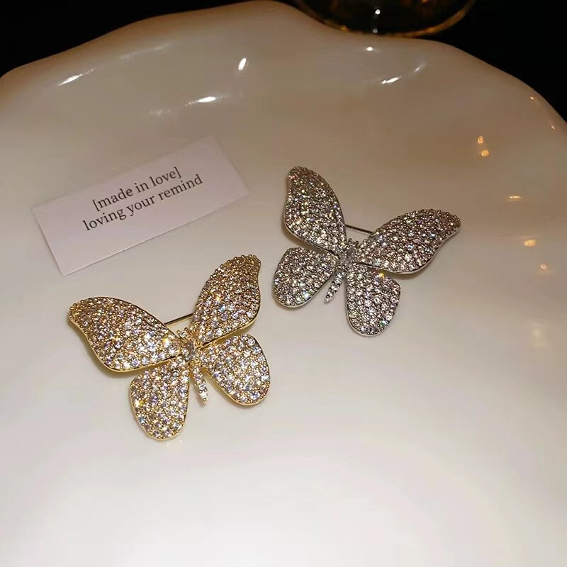Rinhoo modni broš s leptirima od punog cirkona u srebrnoj boji za žene, igle za revere s insektima, nakit sa značkama sa životinjama