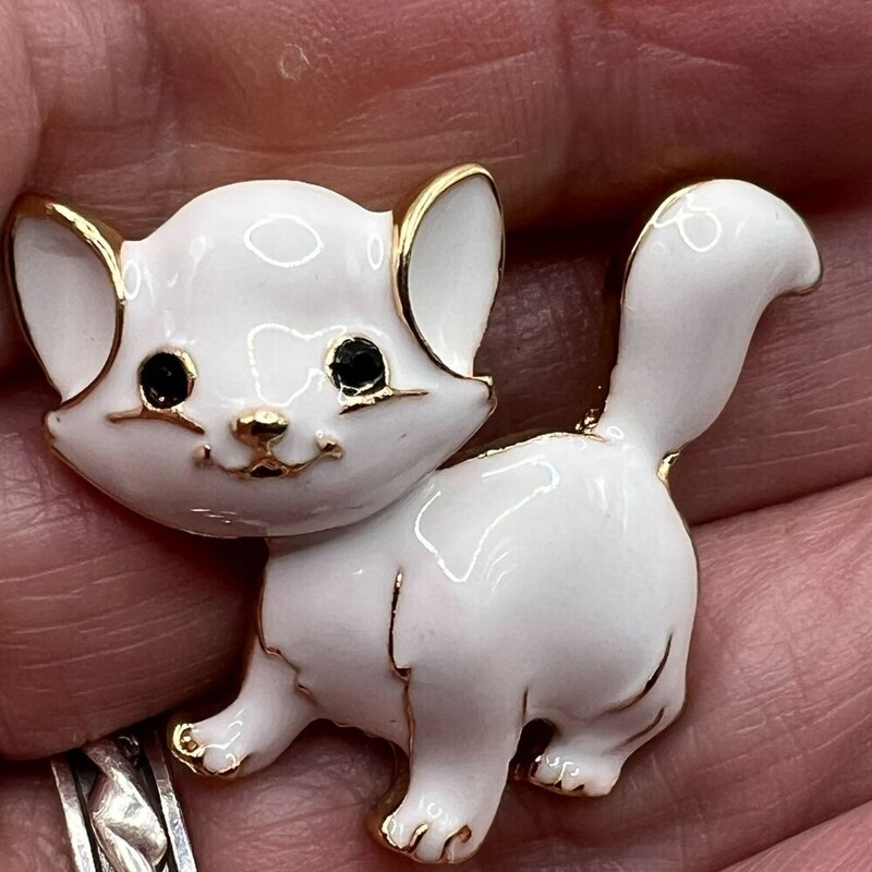 Novi broševi s bijelom mačkom za žene, modni korzaž sa slatkim životinjama, slatka značka, igle za ovratnik košulje, dodaci za odjeću, darovi