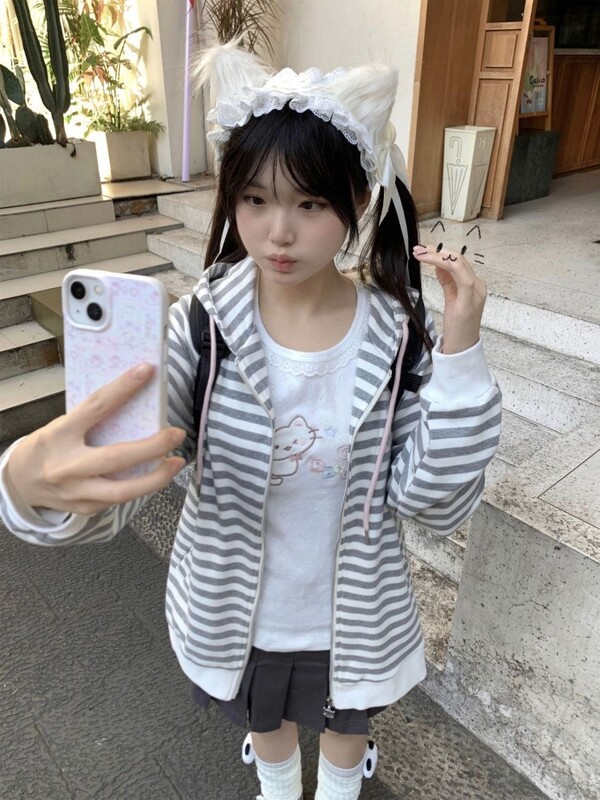 HOUZHOU Cuteore Kawaii slatke majice s kapuljačom Ženska majica s kapuljačom na pruge u japanskom stilu sa slatkim crtanim vezom i s kapuljačom