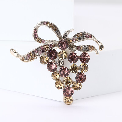 Kristalni broševi od grožđa za žene Unisex Igle za biljke s voćem Višebojni dostupni ležerni dodaci za zabave Darovi