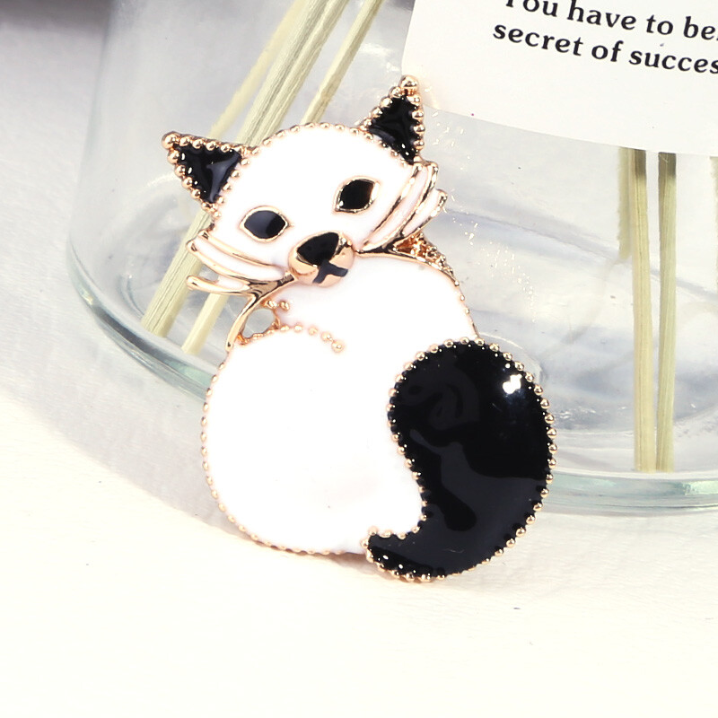 Jaukā Pride Cat broša ballītei Shell Metāla bantīte Zaļā kristāla emaljas piespraude, Melna dzīvnieku sakta sievietēm Juvelierizstrādājumu aksesuāri