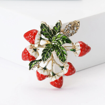 Emajlirani broševi s jagodama za žene Unisex igle s biljkama voća Višebojni dostupni ležerni dodaci za zabave Darovi