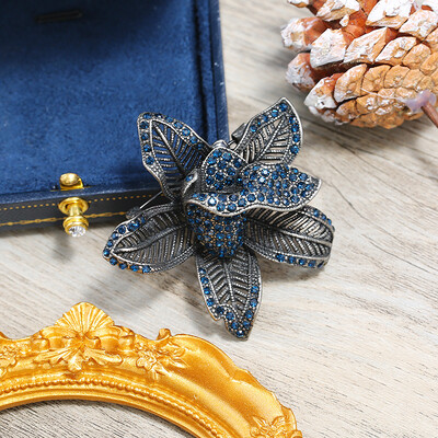 Vintage modne kristalne igle Luksuzni vrhunski cvjetni broš Ženski jednostavni, elegantni koržaž sa životinjama Svestrani dodaci za nakit