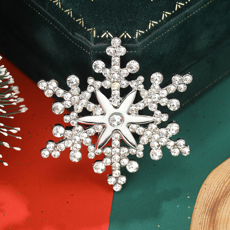 Broșe cu fulgi de nea cu stras de Crăciun pentru femei Unisex Ace frumoase Multicolore disponibile Accesorii casual pentru petreceri Cadouri