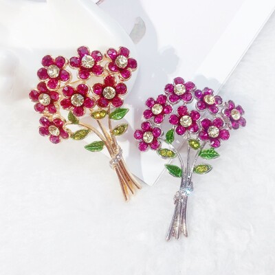 Korean Newest Creative Rose Color Crystal Flower Brooches Luxury 3D Designer Brooch Pin Jewelry For Women Clothing Decoration