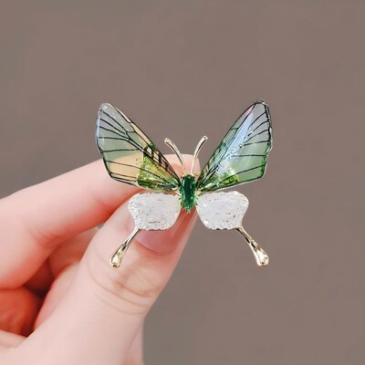 Luxus és kifinomult strasszos szarka bross nőknek Fényes cirkon Állattűk Jelvény Női Ékszer Ruházat Dekoratív Ajándékok