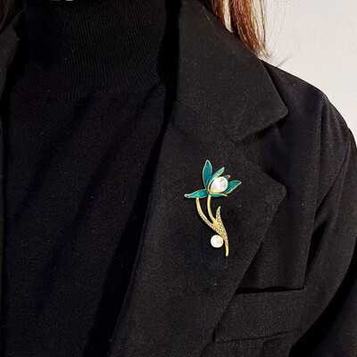 Modes vintage saspraude Metāla piespraudes Sievietēm Ziedi Stikla Kulons Vintage Rotaslietas Aksesuāri Žetons Vīriešiem Piespraude Krāsaina Piespraude Karstā izpārdošana