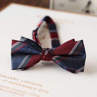 2024 Papioni pentru bărbați cu design nou jacquard din poliester, bej, maro, papion pentru bărbați, fulgi de zăpadă, în dungi, costum de domn, fluture