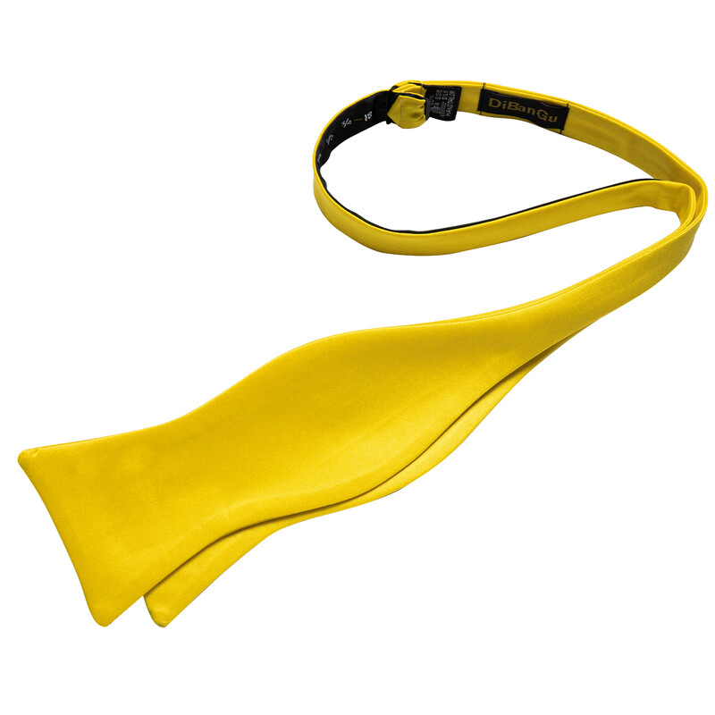 Klasszikus, élénksárga férfi csokornyakkendők Luxus márkájú selyem önkötő csokorkák négyzet alakú zseb mandzsettagombok szett Esküvői pillangócsomós ajándékok