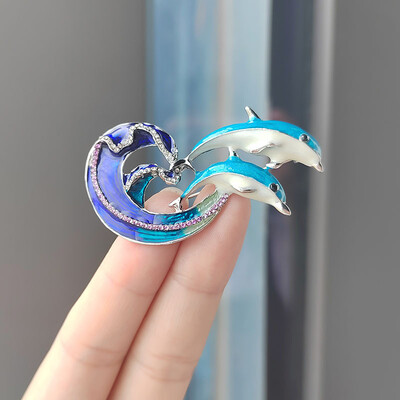 Broșă creativă cu pești tropicali, în patru culori, accesorii pentru haine cu strasuri dragute