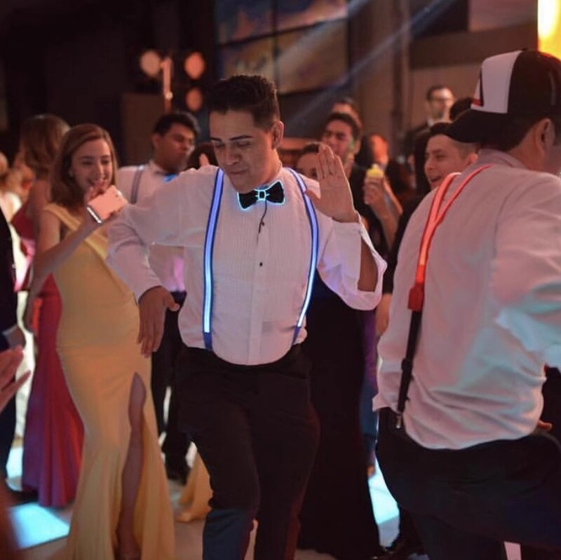 2GAB LED sukariņi ar tauriņu ballīšu piederumiem Festivāla Helovīna kāzu ballīšu aksesuāri Tumsā mirdzoši spilgti materiāli