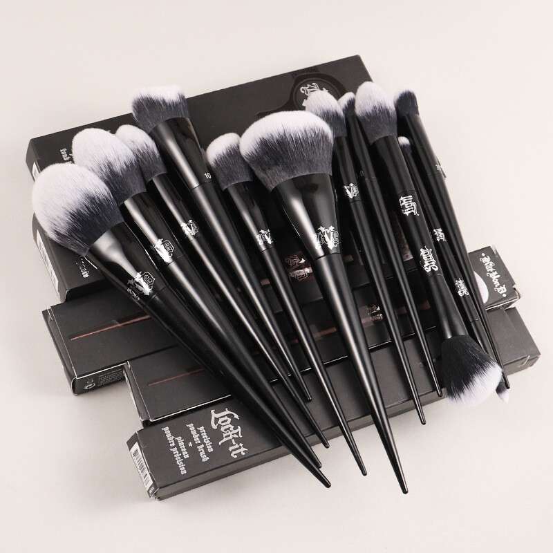 KVD Makeup Brushes Series Blusher Powder Foundation korrektor szemhéjfesték keverő Cosmetic Beauty Soft Brush Tools Maquiagem