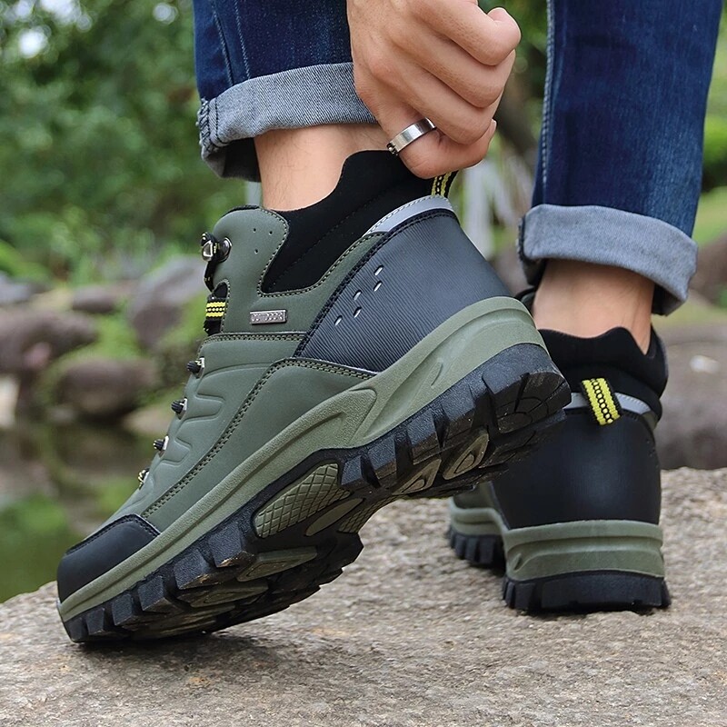 Jauni Ziemas Vīriešu Zābaki Kažokāda Silti Sniega Zābaki Vīriešu Ziemas Zābaki Darba Apavi Vīriešu Ūdensnecaurlaidīgi Puszābaki Āra Vīriešu Sporta Apavi