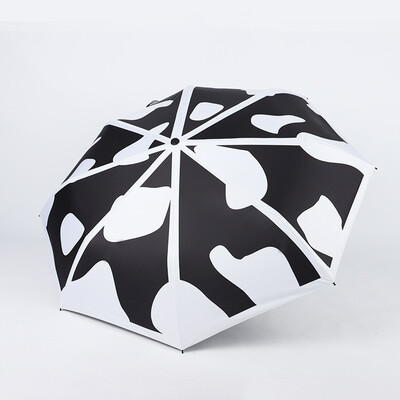 Μαύρο και άσπρο μοτίβο αγελάδας Ομπρέλες αντιηλιακής προστασίας από βινύλιο κατά της υπεριώδους ακτινοβολίας Rainstorm Ομπρέλες διπλής χρήσης μικροί φρέσκοι μαθητές