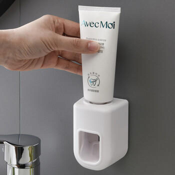 Creative Wall Mount Automatic Toothpaste Dispenser Αξεσουάρ μπάνιου Αδιάβροχη Lazy Toothpaste Squeezer Squeezer Οδοντόβουρτσα